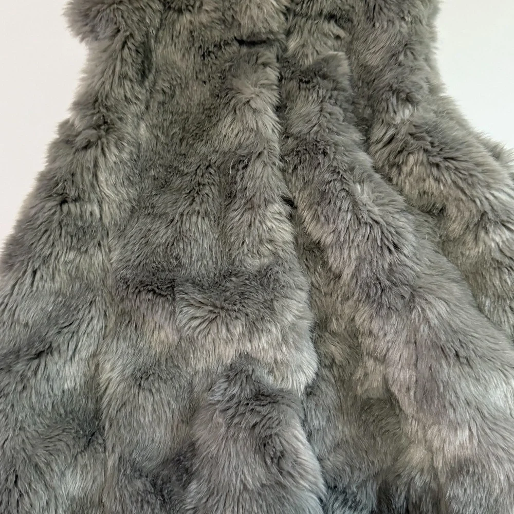Zara girls fur vest
